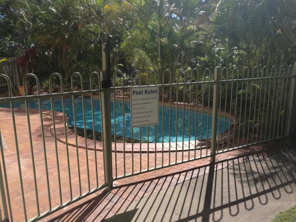 Coast Apartments Formally Bayshores Holiday Apartments Nikenbah Extérieur photo