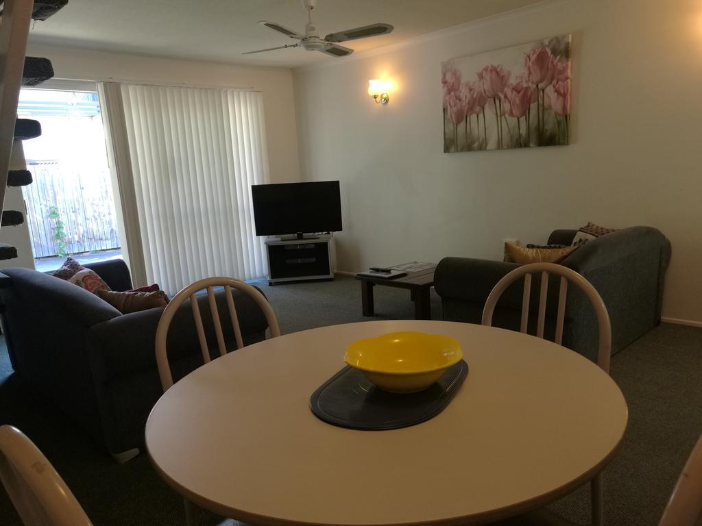 Coast Apartments Formally Bayshores Holiday Apartments Nikenbah Extérieur photo